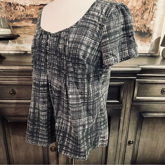 Calvin Klein Jeans Gray & Black Top size Large - Picture 3 of 10